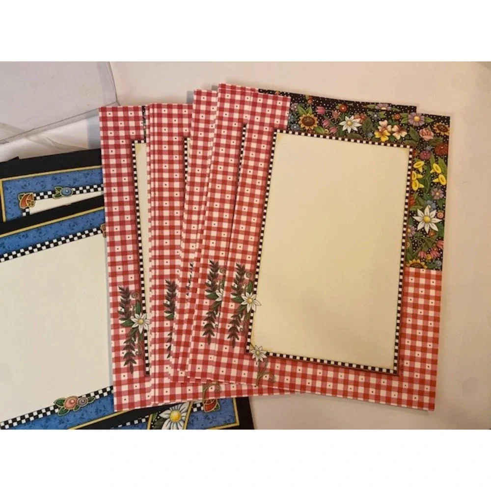 Mary Engelbreit Social Notes Stationery Set 8 Cards Envelopes Gingham Floral ME